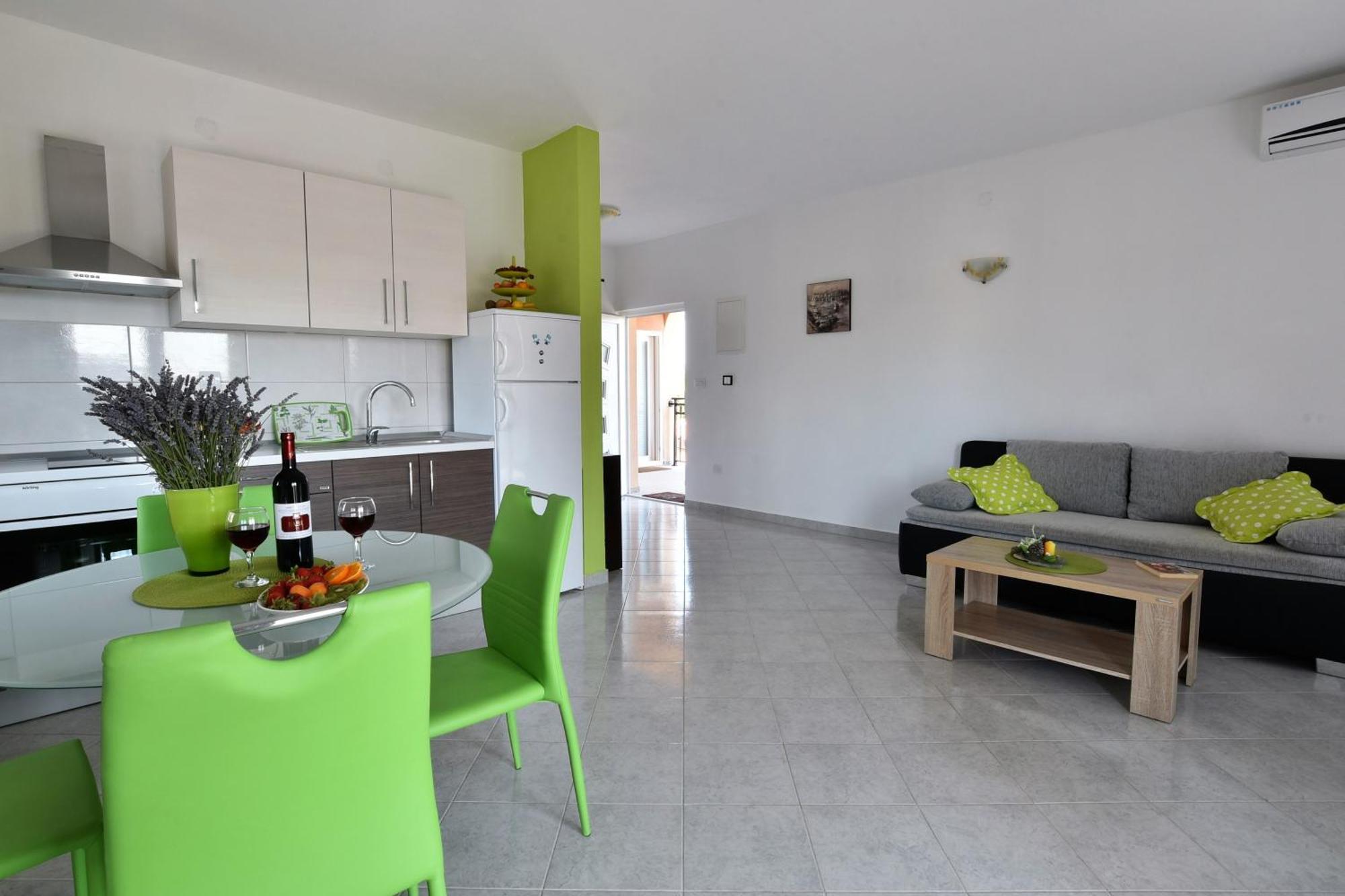 Apartmani Natasa Nino Jezera, Murter Quarto foto