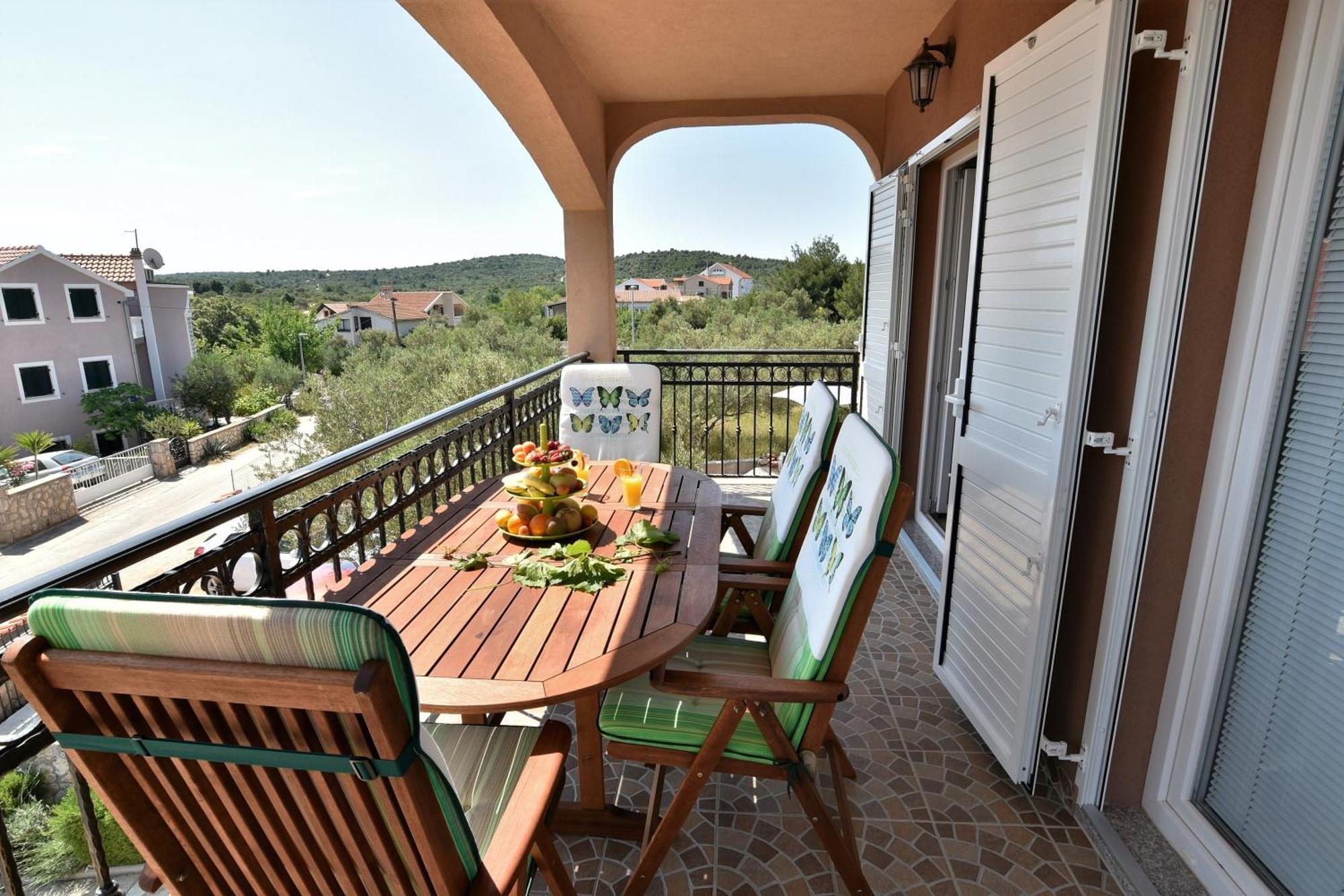 Apartmani Natasa Nino Jezera, Murter Quarto foto