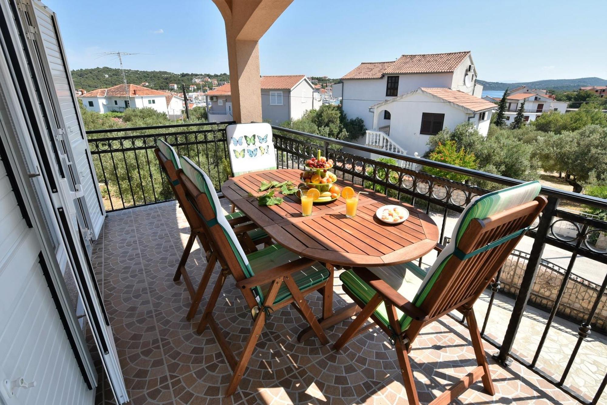 Apartmani Natasa Nino Jezera, Murter Quarto foto